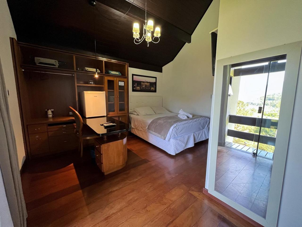 Casa Branca Pousada ポメロデ エクステリア 写真